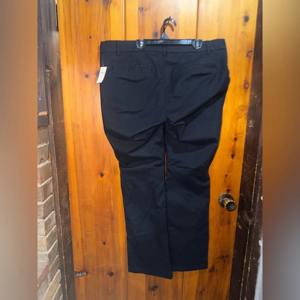 Maternity Pants - Picture 4 of 6